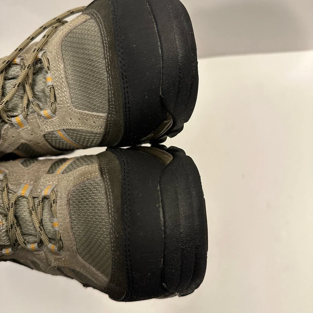 Wenger Swiss Army Anchorage Mid Vibram Sole Hiking Boots MS6104.16 Size US 9.5